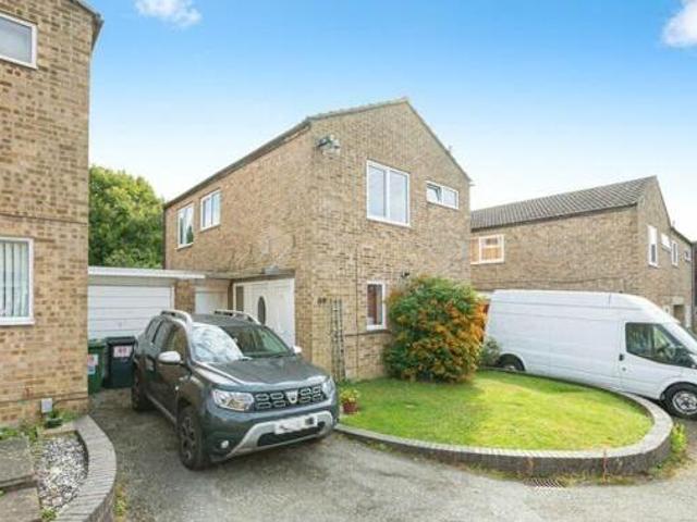 House for sale in Corby