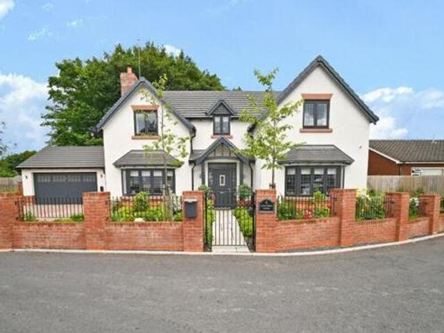House for sale in West Midlands