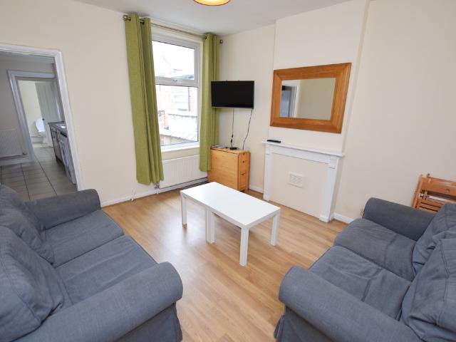 Room for rent in Haddon, East Midlands