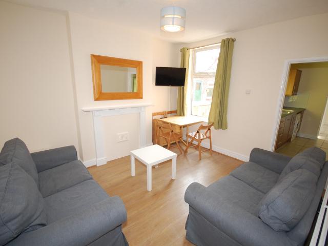 Room for rent in Haddon, East Midlands