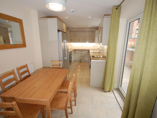 Room for rent in Haddon, East Midlands