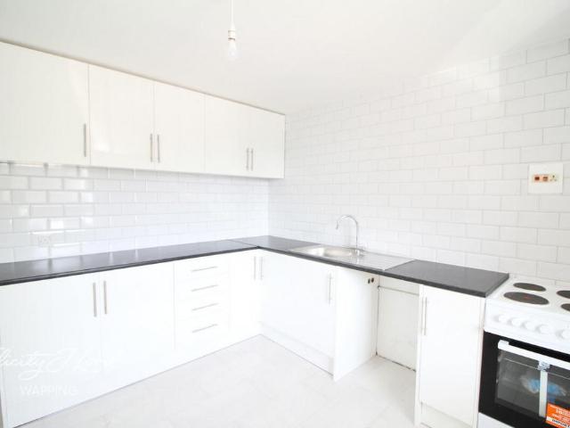 Apartment for rent in Bromley-by-Bow, Poplar Grove