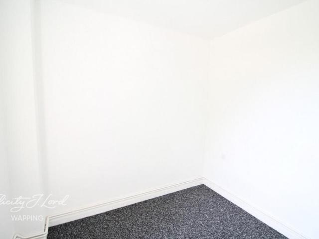 Apartment for rent in Bromley-by-Bow, Poplar Grove