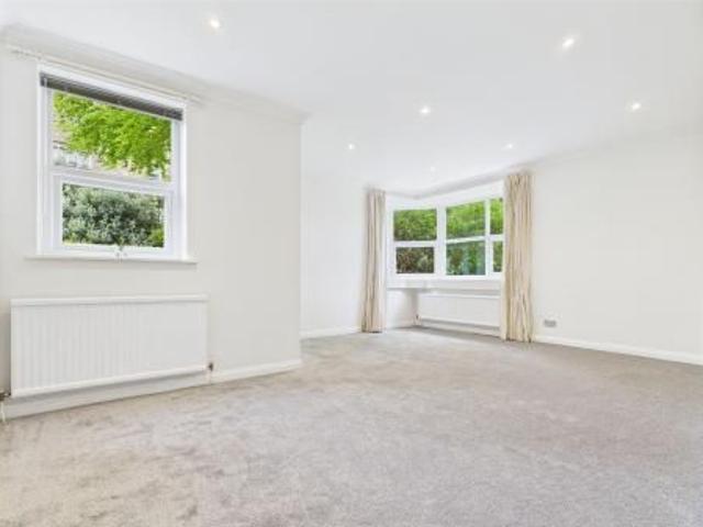 Apartment for rent in Oatlands, Harrogate