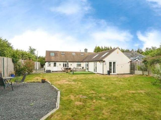 House for sale in Kingsditch, Cheltenham