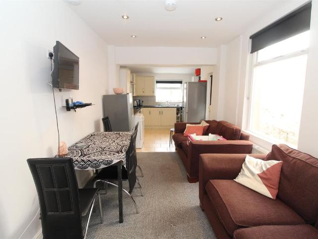 House for rent in Falcon Lodge, Wales
