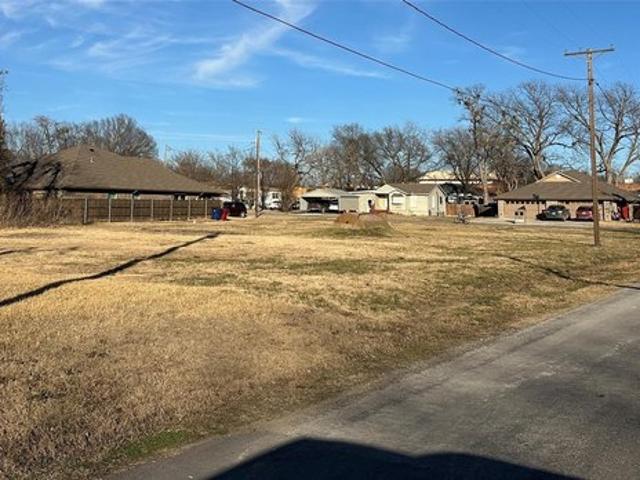 Land for sale in Van Alstyne, Texas