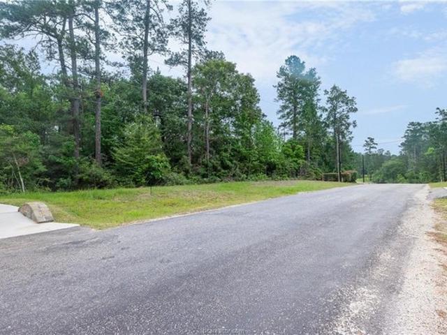 Land for sale in Walker, Texas