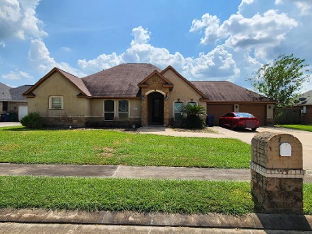House for sale in Angleton, Brazoria County