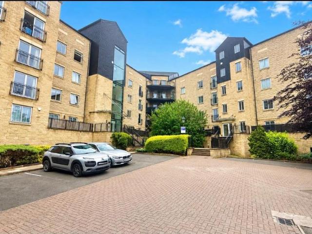 Apartment for rent in Dewsbury, West Yorkshire