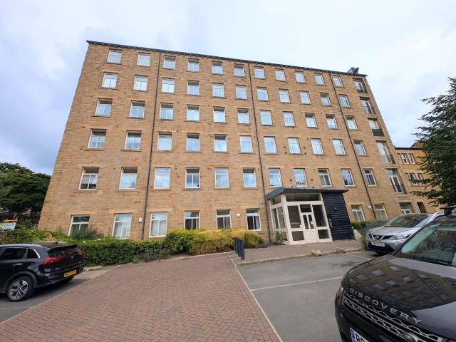 Apartment for rent in Crackenedge, Dewsbury