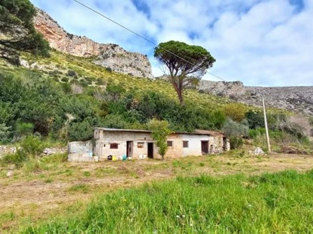Terreno in vendita a Gaeta, Lazio