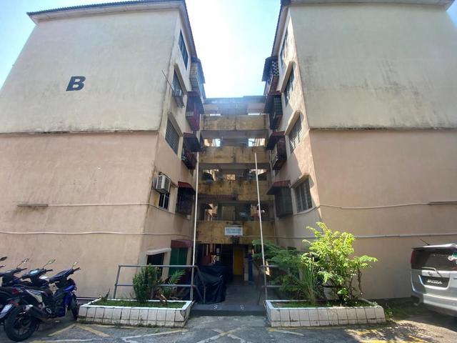 Flat for sale in Petaling, Damansara Damai