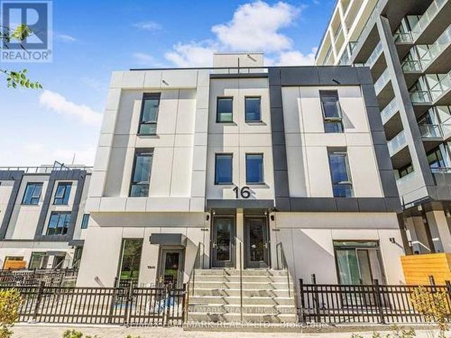 Townhouse for sale in Woburn, Ontario