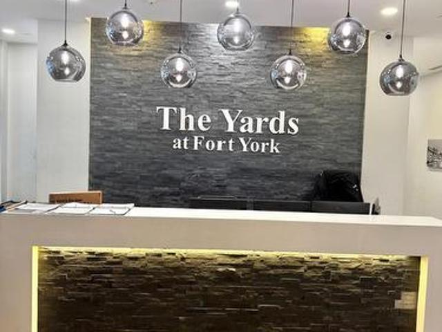 Townhouse for rent in Spadina—Fort York, Toronto