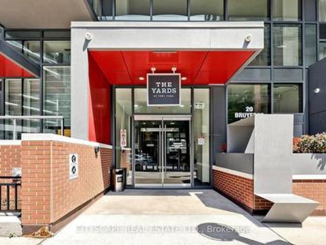 Townhouse for sale in Spadina—Fort York, Toronto