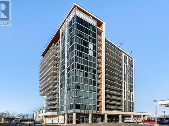 Condo for sale in Yongehurst, Richmond Hill