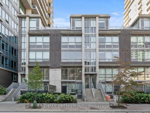 Condo for sale in Toronto, Golden Horseshoe