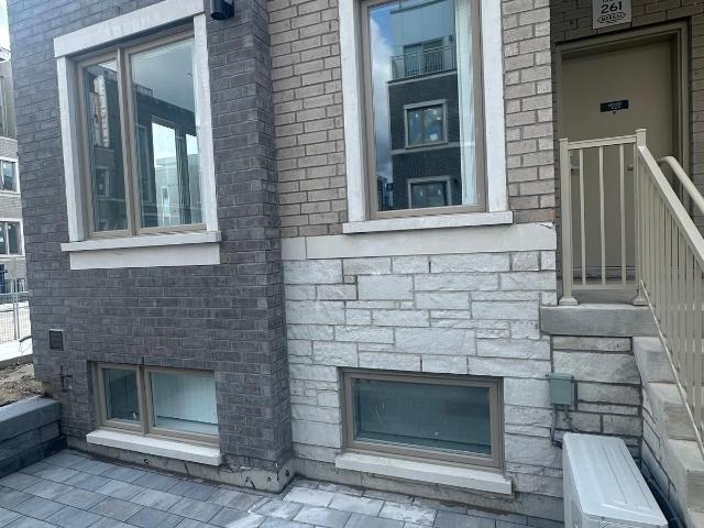 Condo for rent in York, Ontario