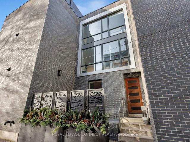 Condo for sale in Woburn, Ontario