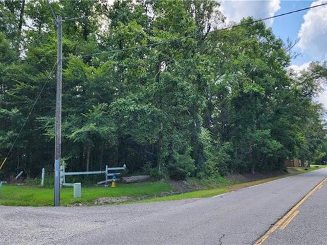 Land for sale in Mandeville, St. Tammany Parish