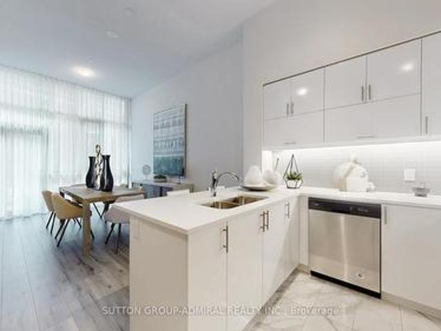 Townhouse for sale in Woburn, Ontario