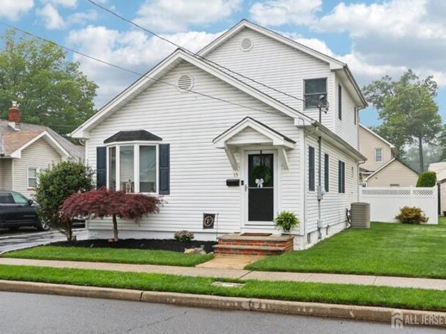 House for sale in Avenel House for sale in Avenel