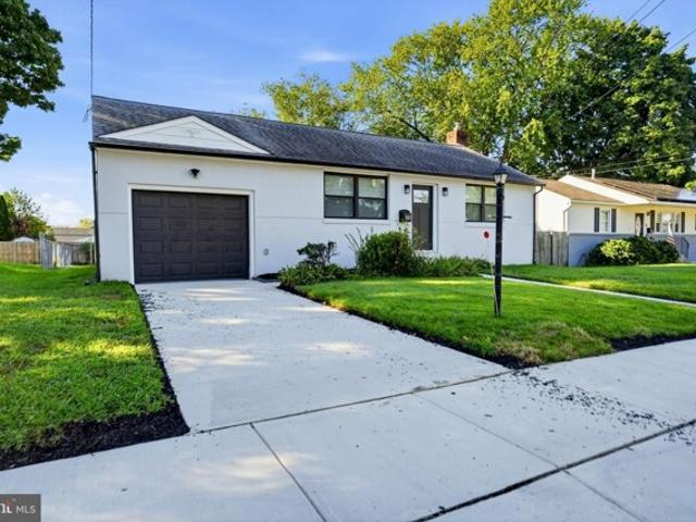 House for sale in Bellmawr, New Jersey