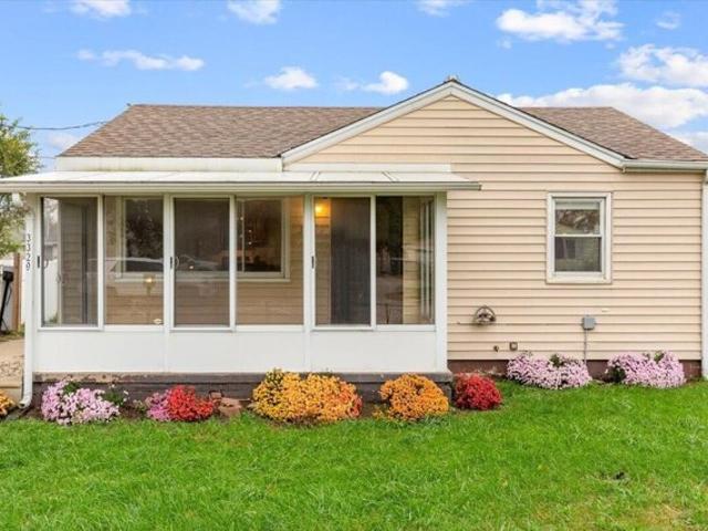 House for sale in Council Bluffs, Iowa