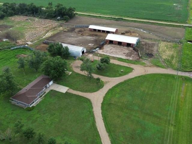 House for sale in Freeman