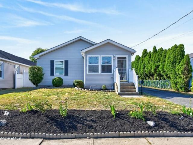 House for sale in Monmouth, New Jersey