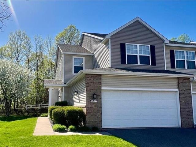 House for sale in Maple Grove House for sale in Maple Grove
