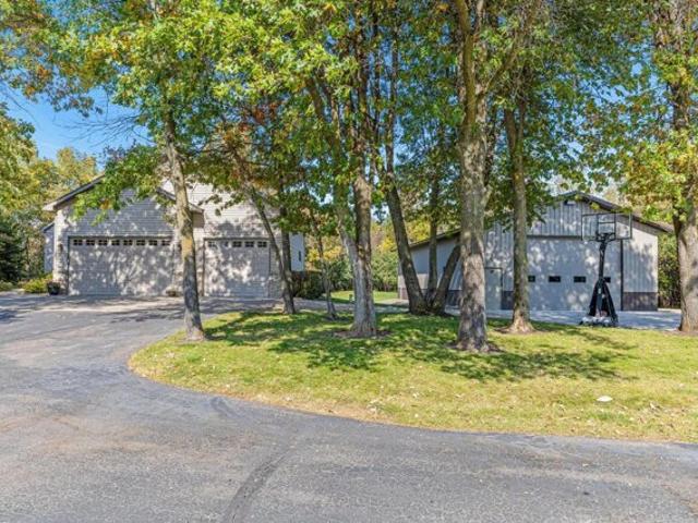 House for sale in Big Lake