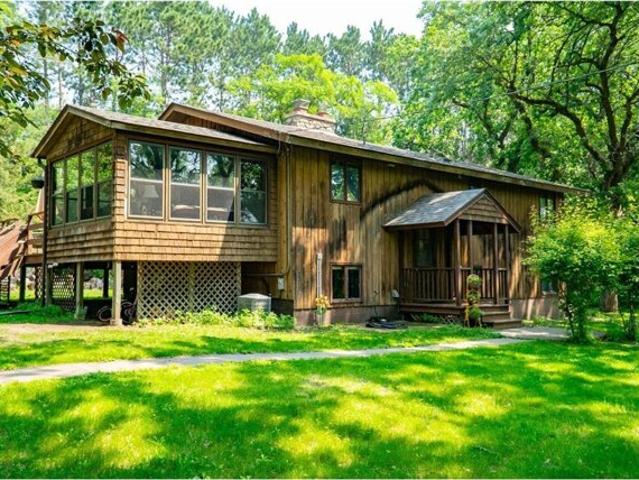 House for sale in Big Lake