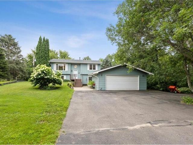 House for sale in Big Lake
