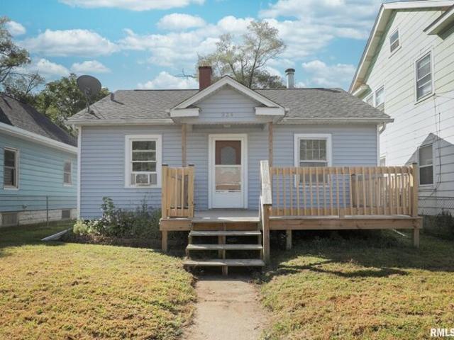 House for sale in Rock Island, Illinois