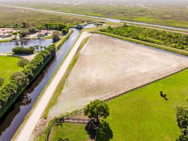 Land for sale in Wellington Land for sale in Wellington
