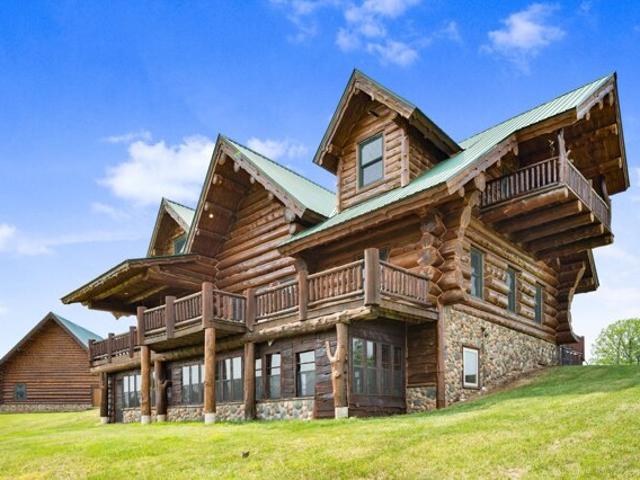 House for sale in Sears