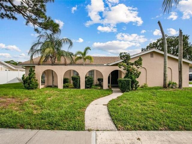 House for sale in Seminole