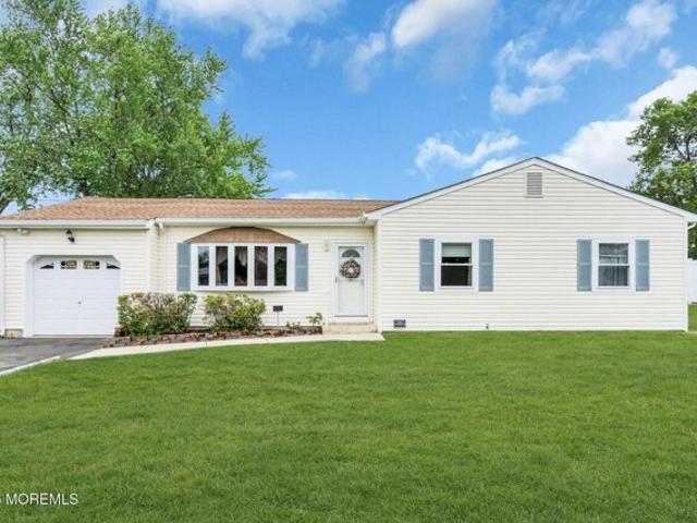 House for sale in Whiting, New Jersey