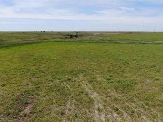Land for sale in Russell Land for sale in Russell