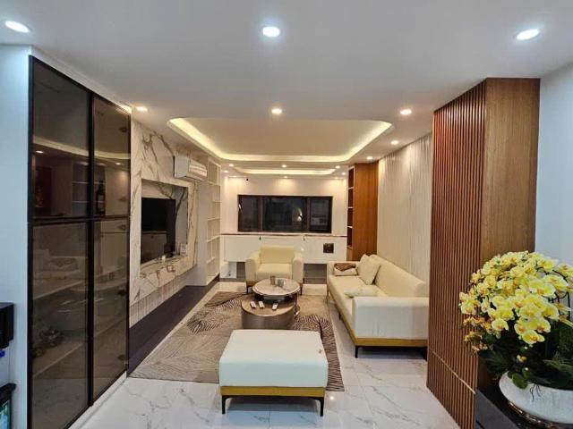 Nhà bán tại Hoàn Kiếm, Hà Nội