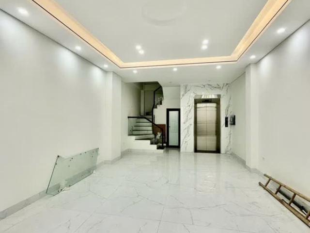 Nhà bán tại Hoàn Kiếm, Hà Nội