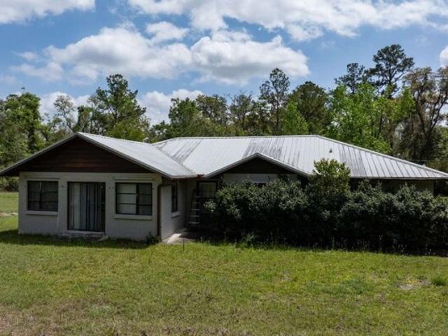 House for sale in Live Oak