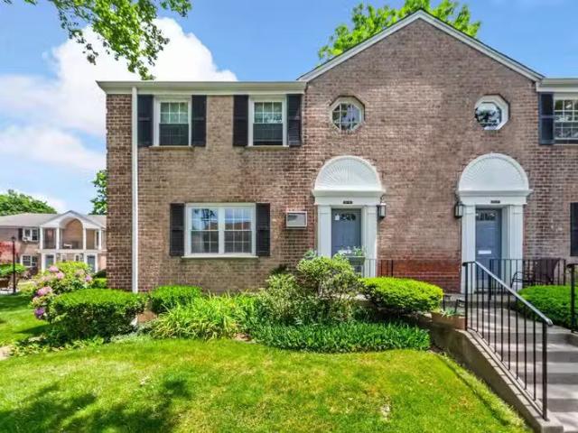 Condo for sale in Queens Village