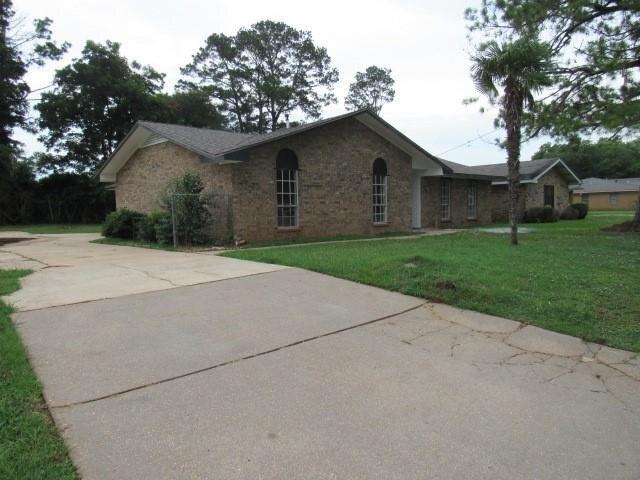 House for sale in Alexandria