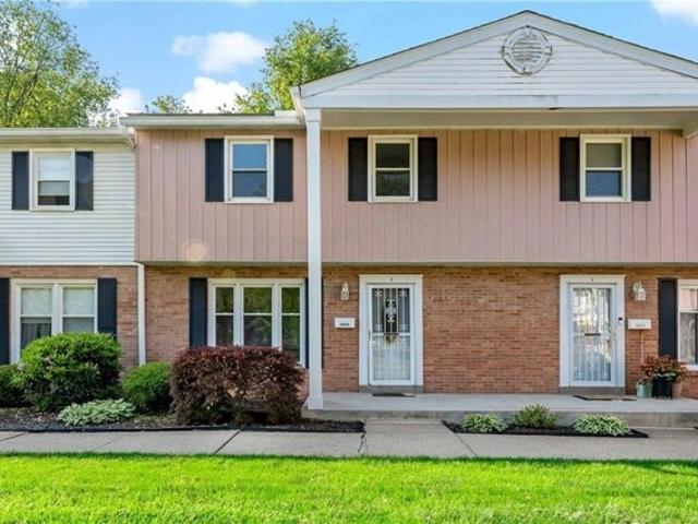 Condo for sale in Beaver Falls