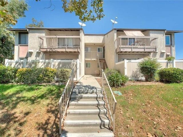 Condo for sale in Alta Loma, Alta