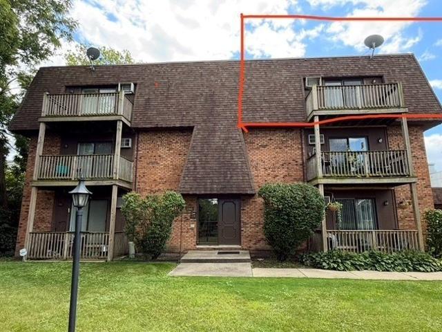 Condo for sale in Homewood, Illinois