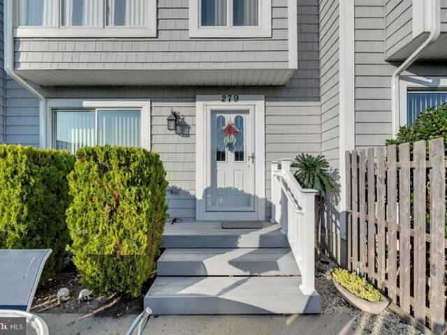 Condo for sale in Avalon
